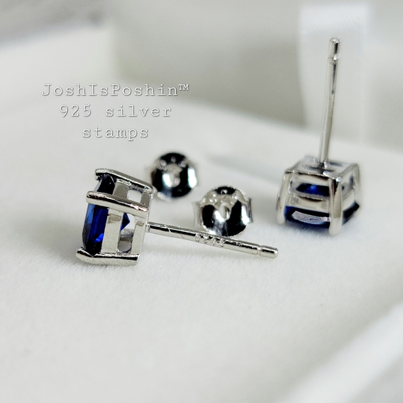 Cushion cut tanzanite earring studs in sterling silver - Picture 8 of 10